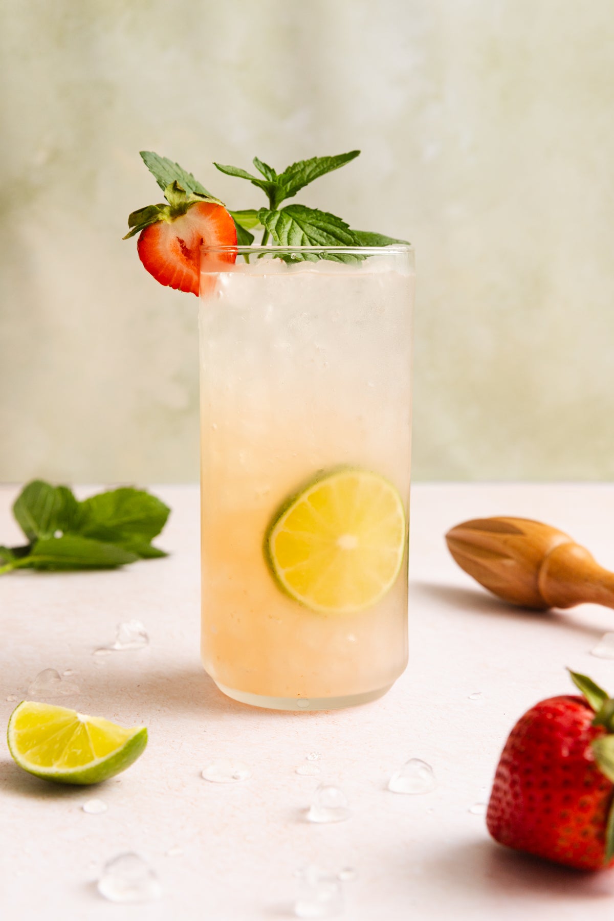 Strawberry Mojito | Exclusive + Video
